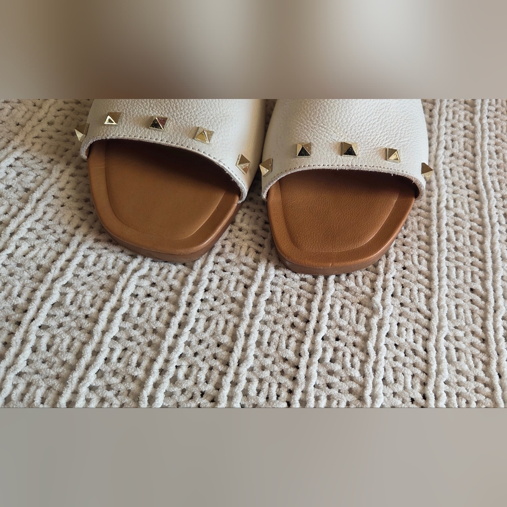 Sophia Milano White Leather Sandals Size 8.5 - Picture 2 of 7